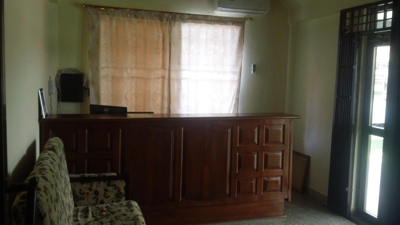 Mama Lee'S Lodge Yamoransa ภายนอก รูปภาพ